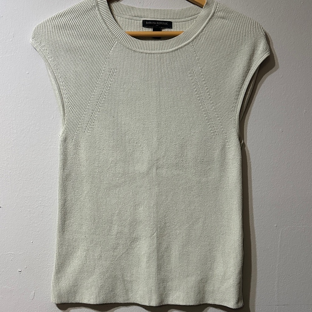 Banana Republic Light green Knit Sleeveless Top